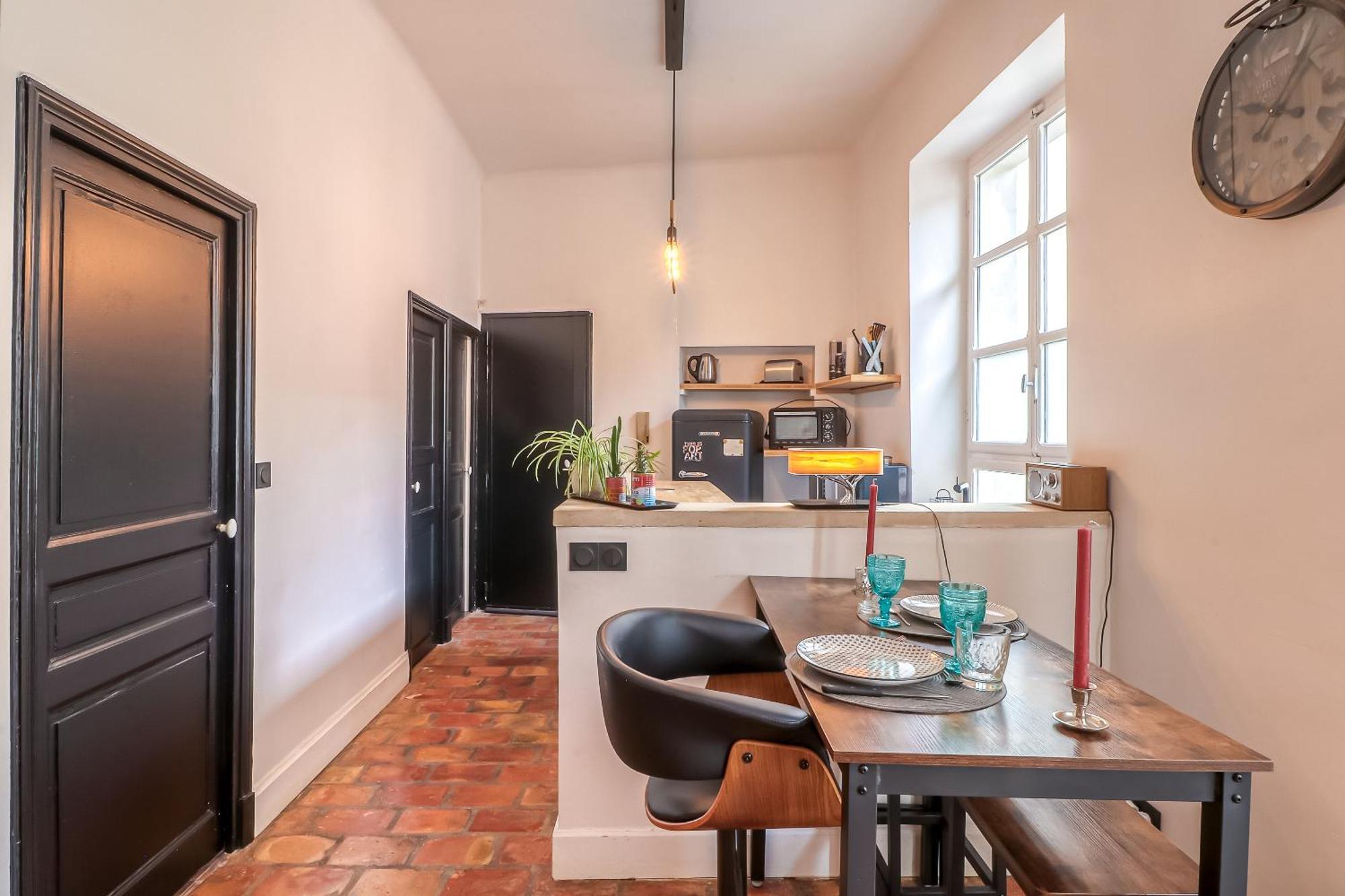 Le Vintage, Appart,Hotel Particulier, Centre Nimes Maisoncarreeconciergerie Exteriör bild